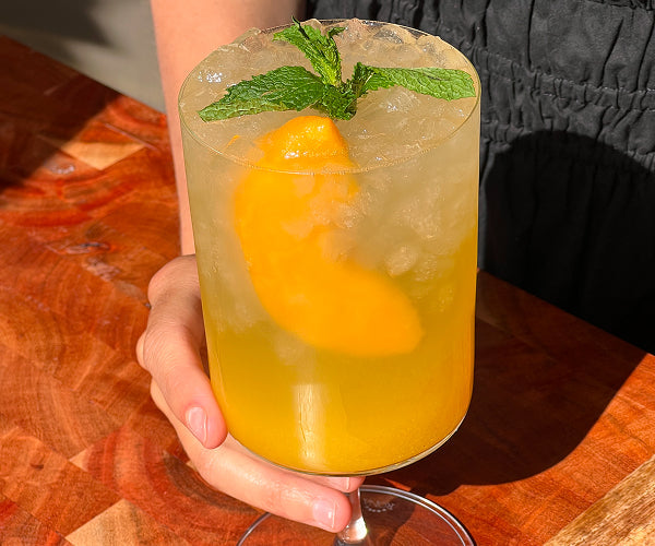 Peach Spritz With Avaline Sauvignon Blanc