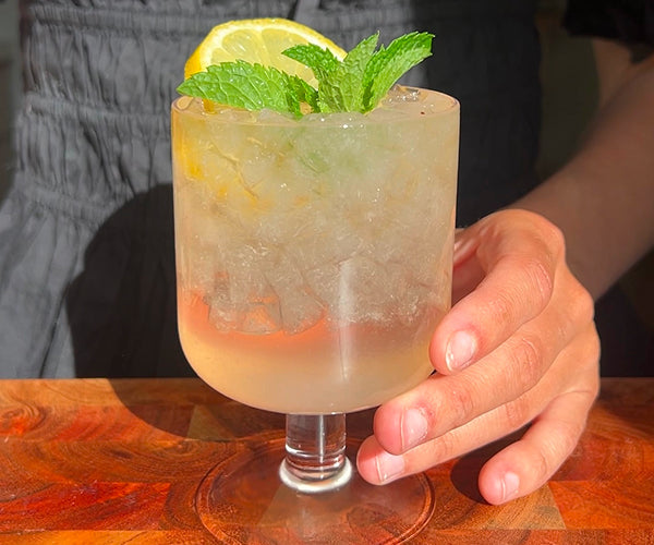 Rose Lemonade With Avaline Rosé